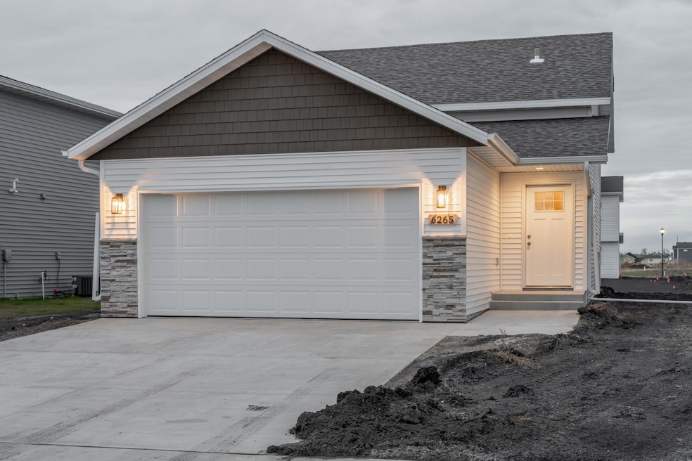 6265 86th Ave S, Horace, ND 58047 - photo 1