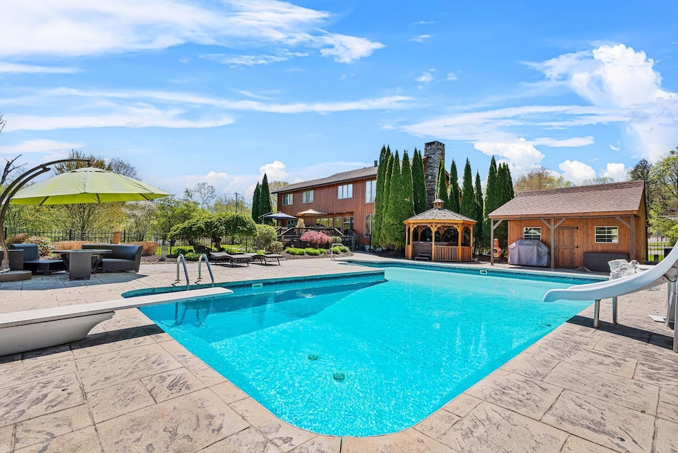 For Sale $875,000 • Co-Listing Agent