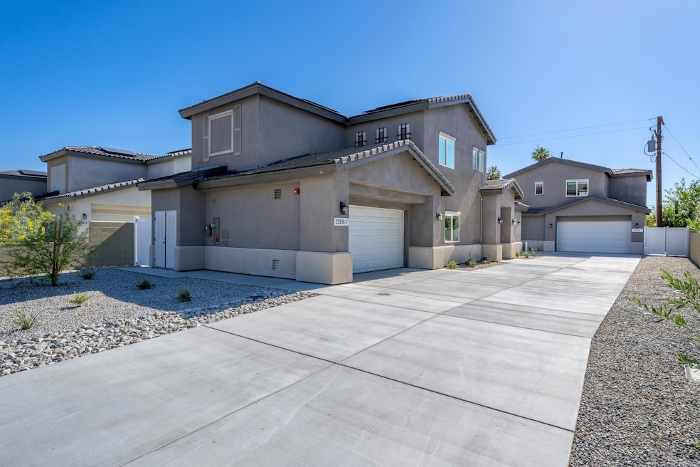 2 house compund