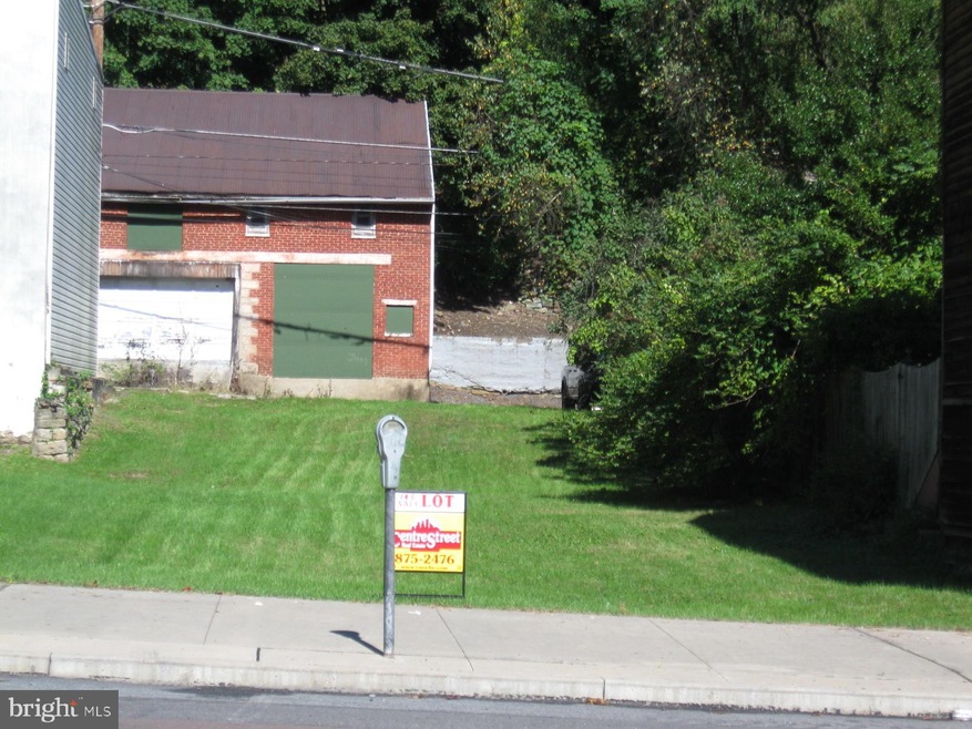 521 Centre St, Ashland, PA 17921 - photo 1