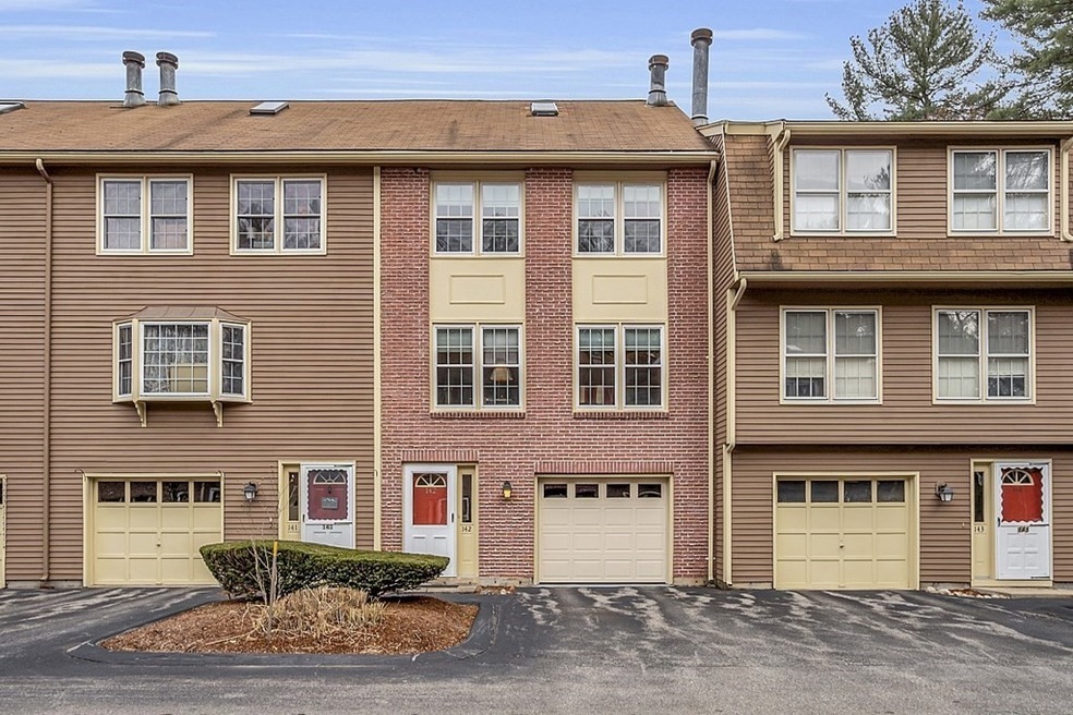 Sold $455,000 • Co-Listing Agent