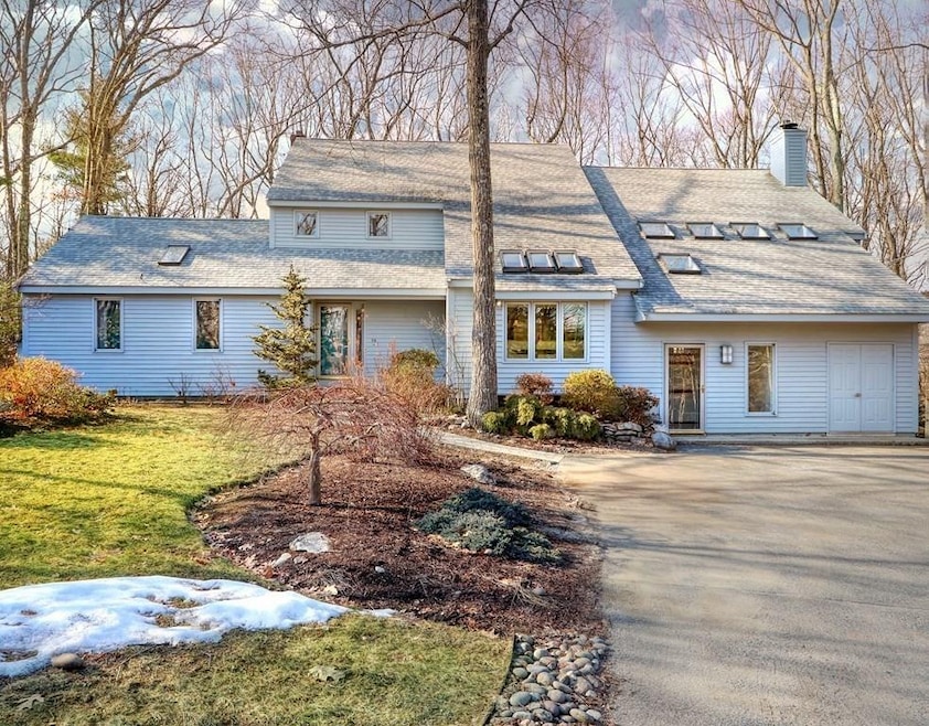 18 Juniper Ridge Rd, Lincoln, MA 01773 - photo 1