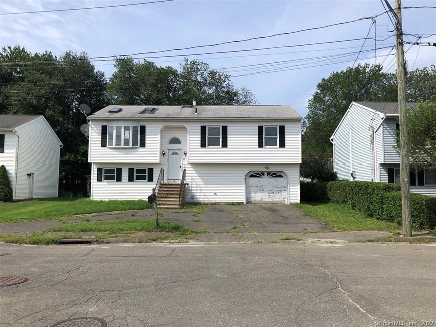 27 Cindy Dr, Waterbury, CT 06704 - photo 1