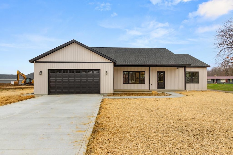 450 Fox Rd, Lexington, OH 44904 - photo 1