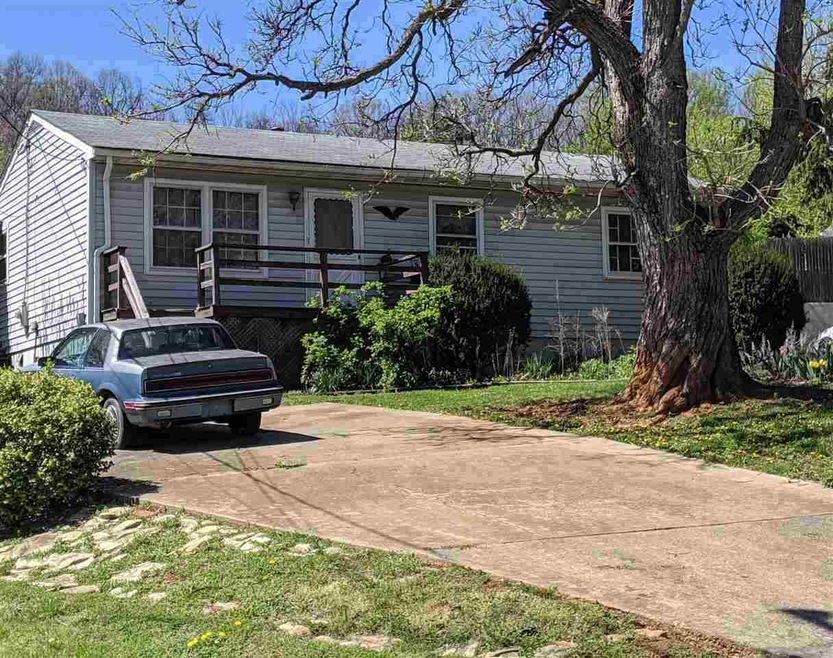 229 Montgomery Rd, Staunton, VA 24401 - photo 1