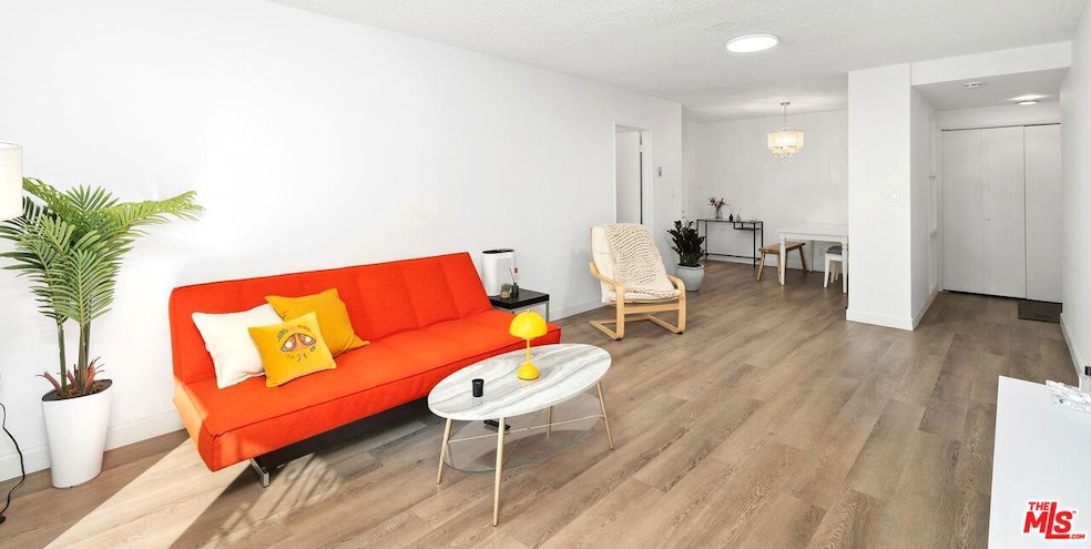 Sold $462,500 • Co-Listing Agent