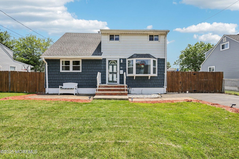 1-web-or-mls-Clark Pl-0406-001