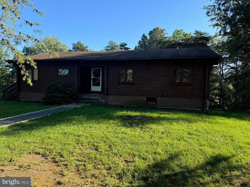 3328 Apple Harvest Dr, Hedgesville, WV 25427 - photo 1