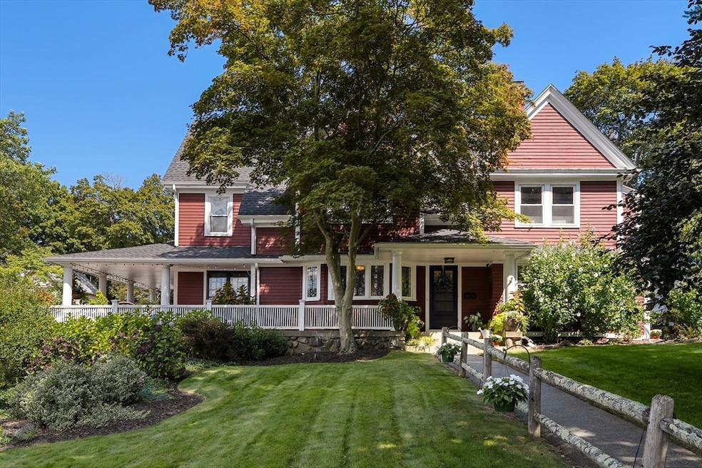 Sold $1,125,000 • Co-Listing Agent