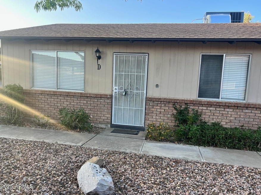 6604 S Lakeshore Dr unit D, Tempe, AZ 85283 - photo 1