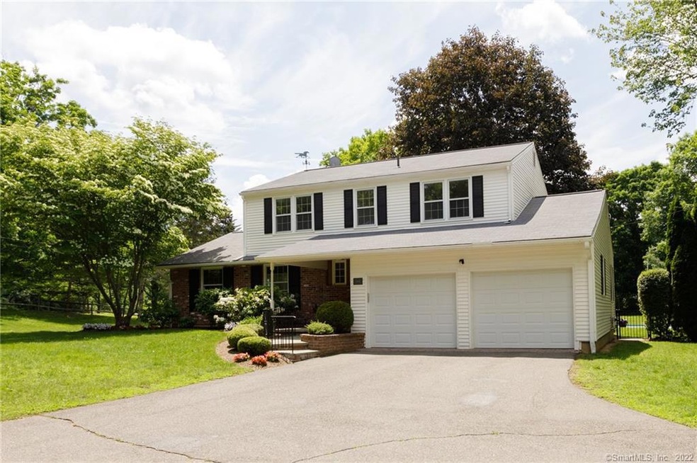 141 Tyler Crossing, Middlebury, CT 06762 - photo 1