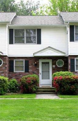 55 Empire St unit 14, Chicopee, MA 01013 - photo 1