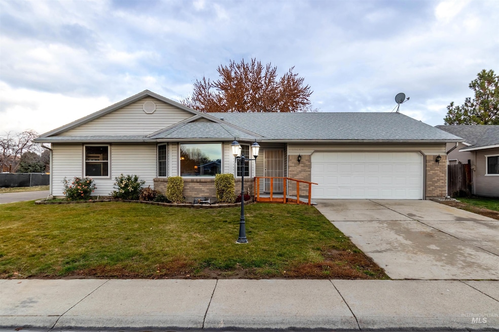 12486 W Sitka Dr, Boise, ID 83713 - photo 1