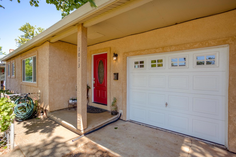 1013 2nd St, Redding, CA 96002 - photo 1
