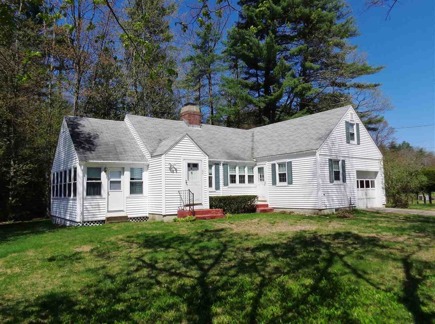 25 Crescent St, Hill, NH 03243 - photo 1