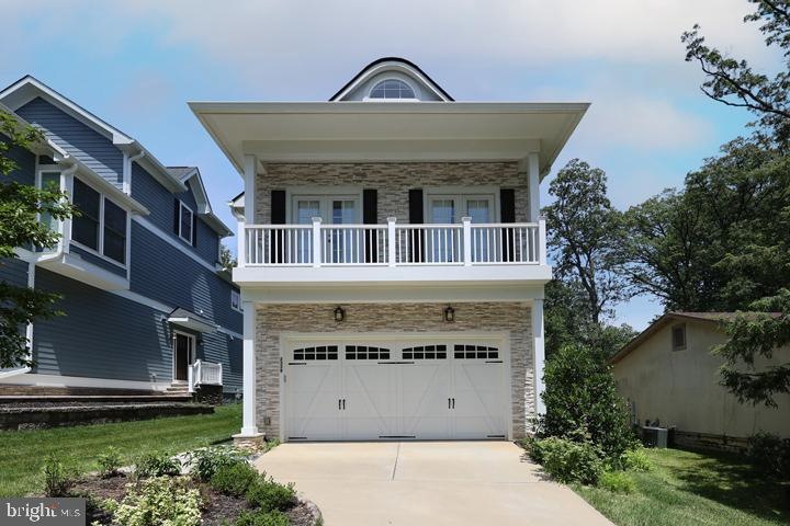 2339 Highland Ave, Falls Church, VA 22046 - photo 1