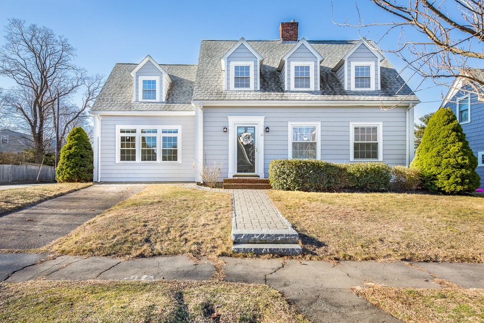 24 Crosman Ave, Swampscott, MA 01907 - photo 1