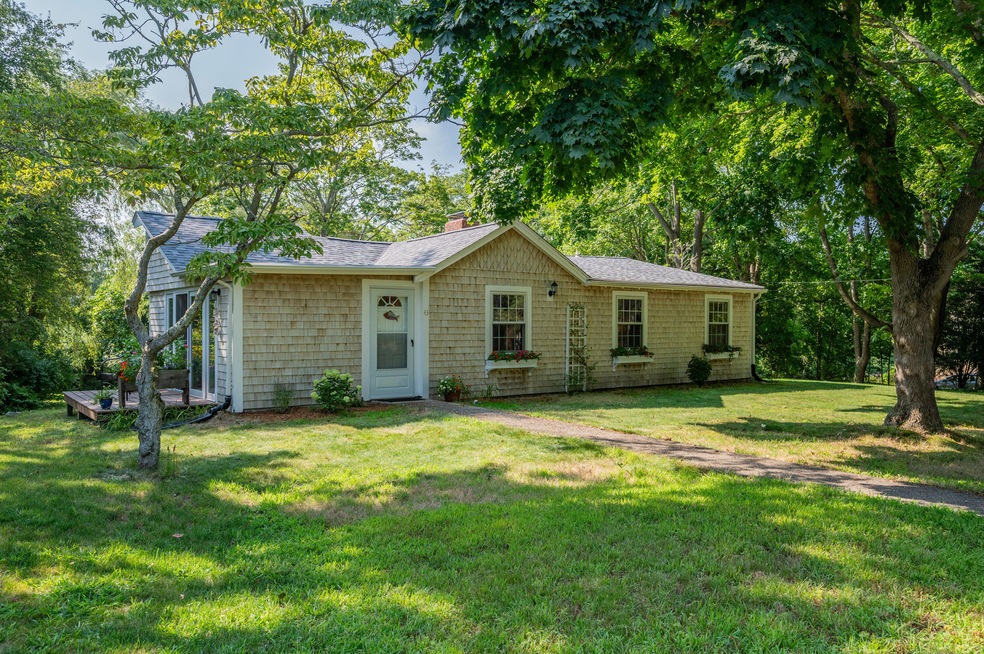 43 Locust Ave, West Barnstable, MA 02668 - photo 1