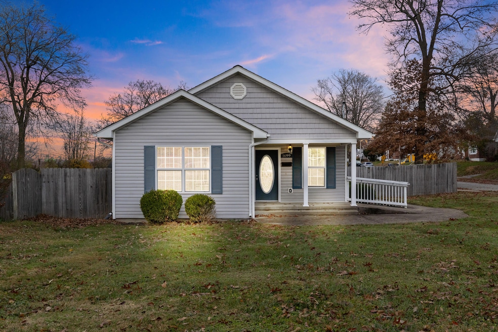 1699 Bryan Station Rd, Lexington, KY 40505 - photo 1