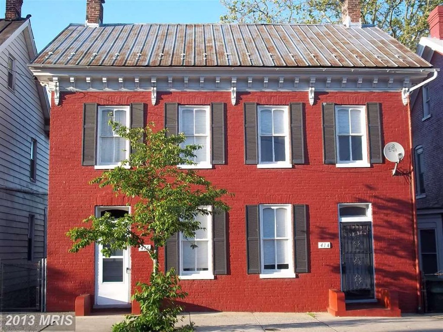 416 E Franklin St, Hagerstown, MD 21740 - photo 1