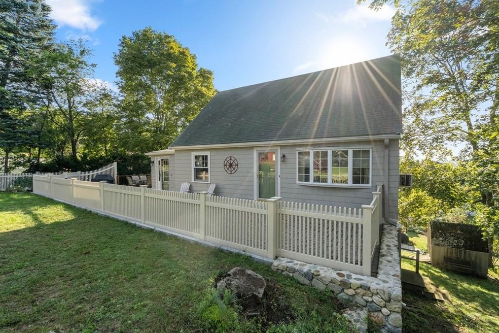 20 Martin St, Arlington, MA 02474 - photo 1