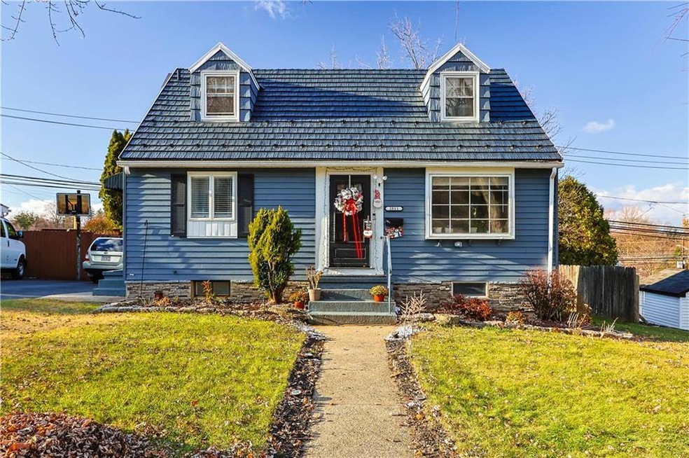 2811 W Fairview St, Allentown, PA 18103 - photo 1