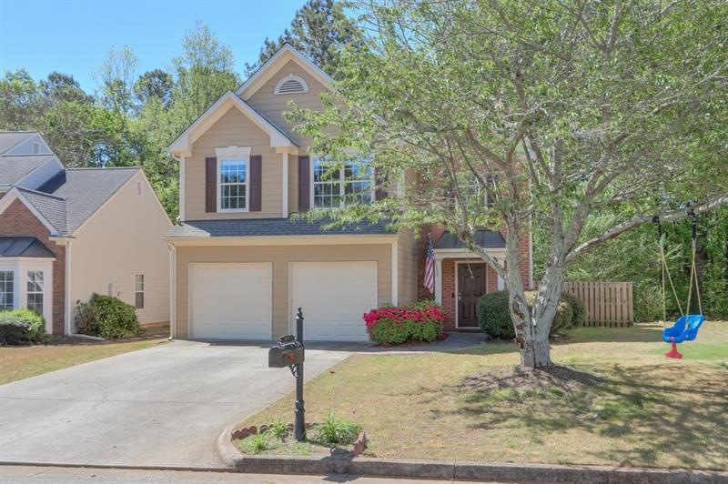 1065 Crabapple Lake Cir