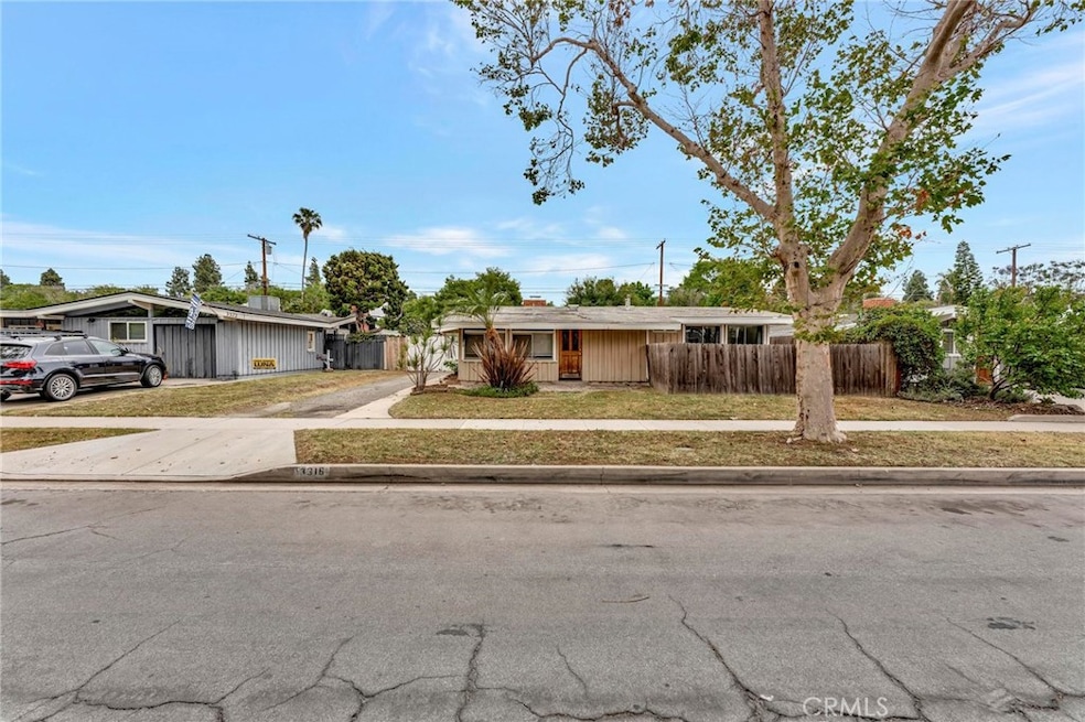 Sold $1,100,000 • Co-Listing Agent
