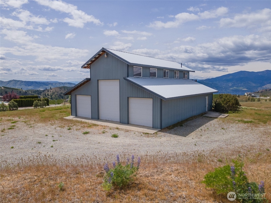 645 Chelan Trails Rd, Chelan, WA 98816 - photo 1