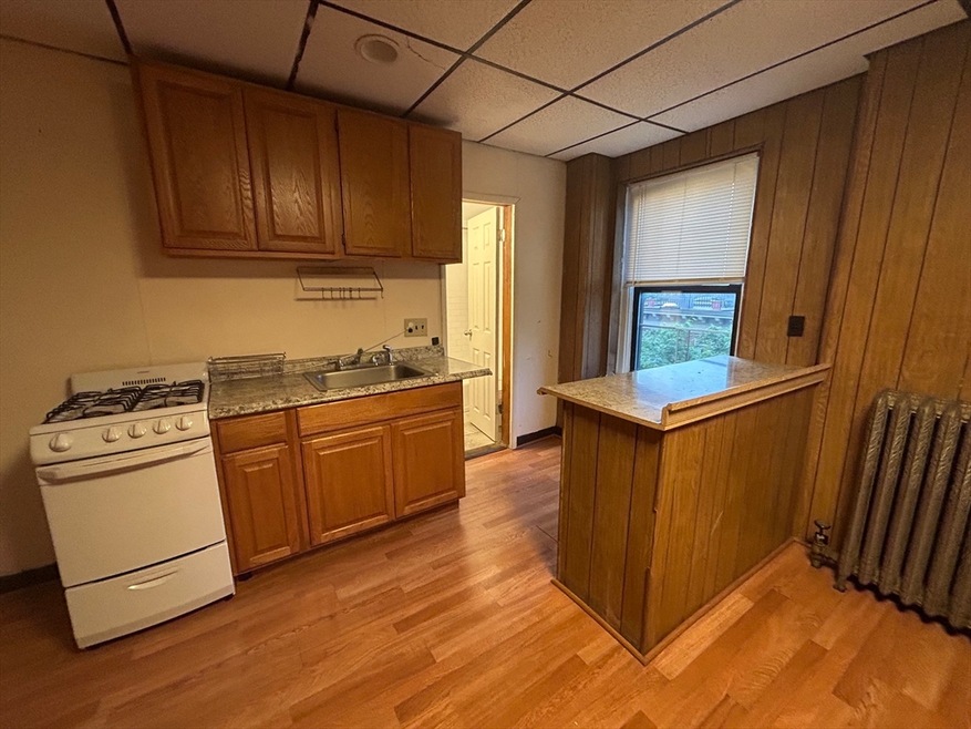 14 Monument Square unit 8, Boston, MA 02129 - photo 1