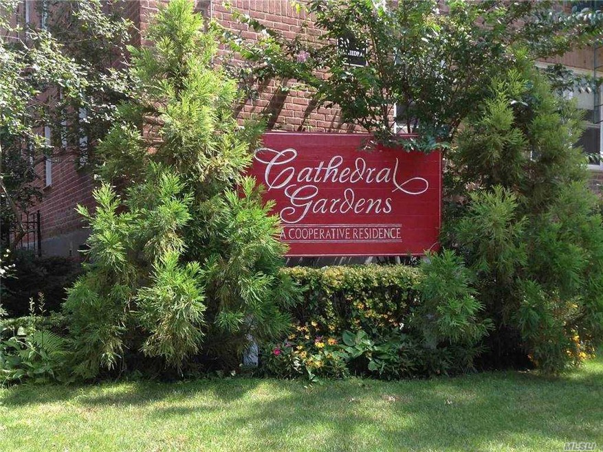 34 Cathedral Ave unit 5B, Hempstead, NY 11550 - photo 1