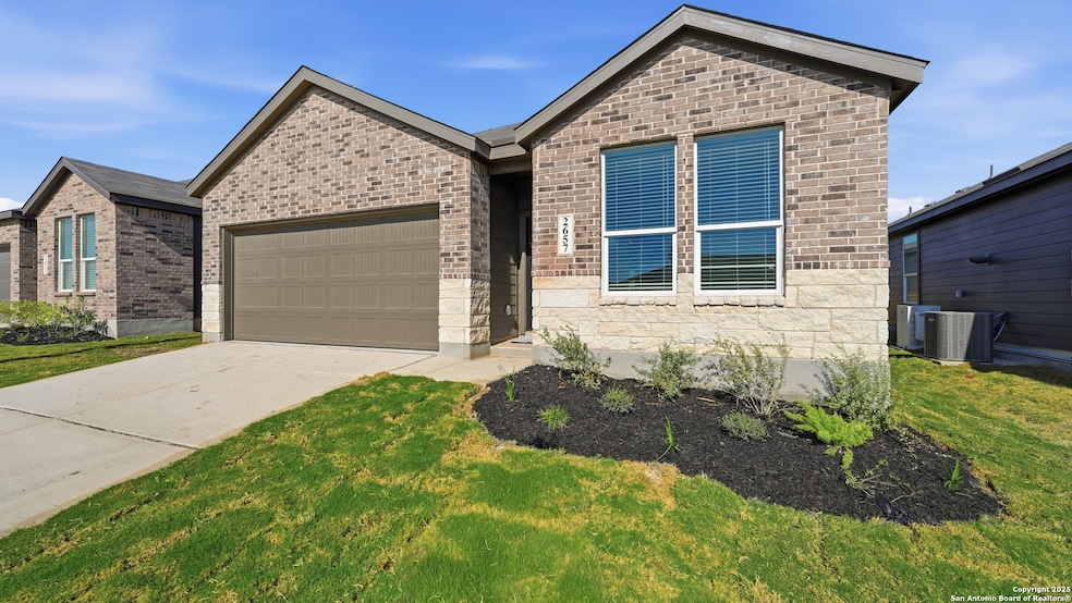 2657 Gallic Rooster, New Braunfels, TX 78130 - photo 1