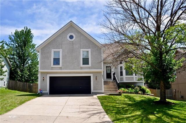 Welcome to your new home!!  983 E. New London, Ola