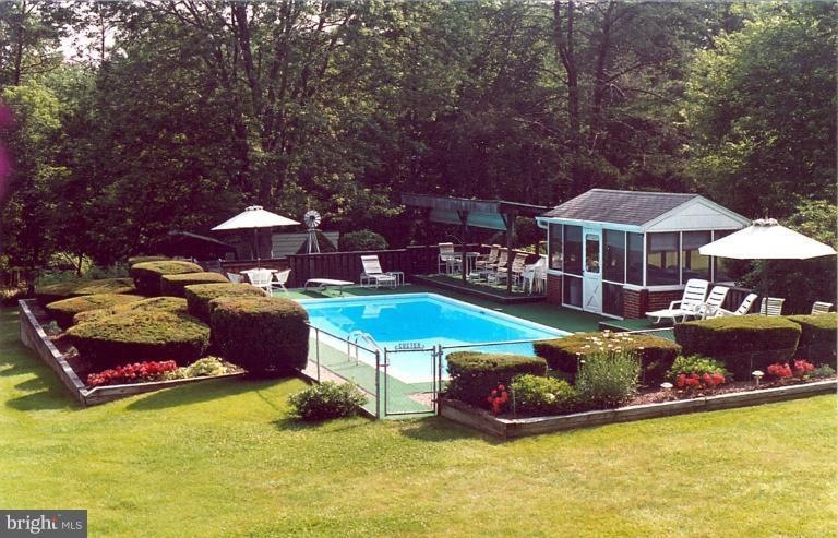 7932 Johnnycake Rd, Windsor Mill, MD 21244 - photo 1