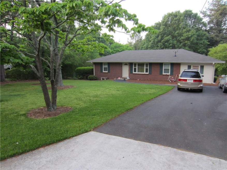 1849 Fairview Dr SW, Austell, GA 30106 - photo 1