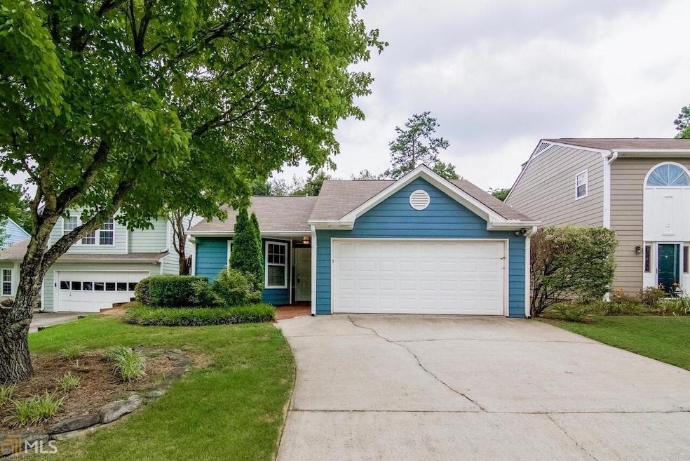 4008 Sidney Lanier Blvd, Duluth, GA 30096 - photo 1