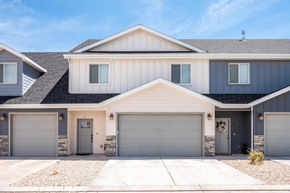Pending $292,500 • Co-Listing Agent