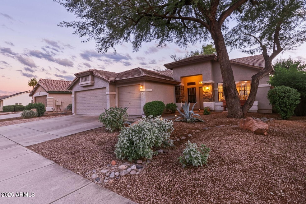 4363 E Danbury Rd, Phoenix, AZ 85032 - photo 1