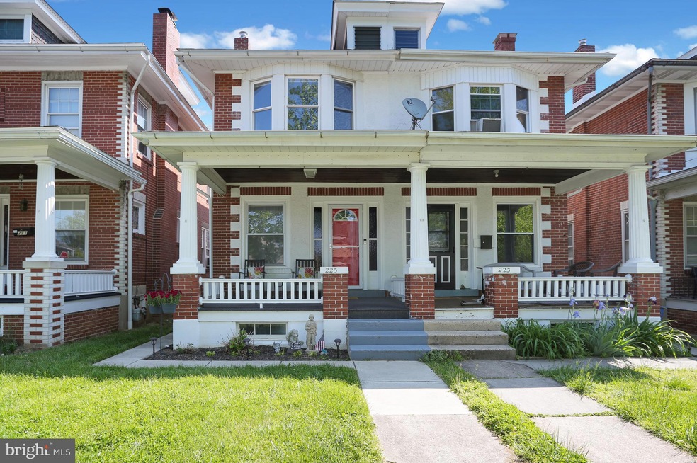 225 N Brobst St, Reading, PA 19607 - photo 1