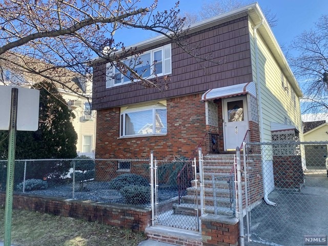 408 Chestnut St unit 2, Kearny, NJ 07032 - photo 1