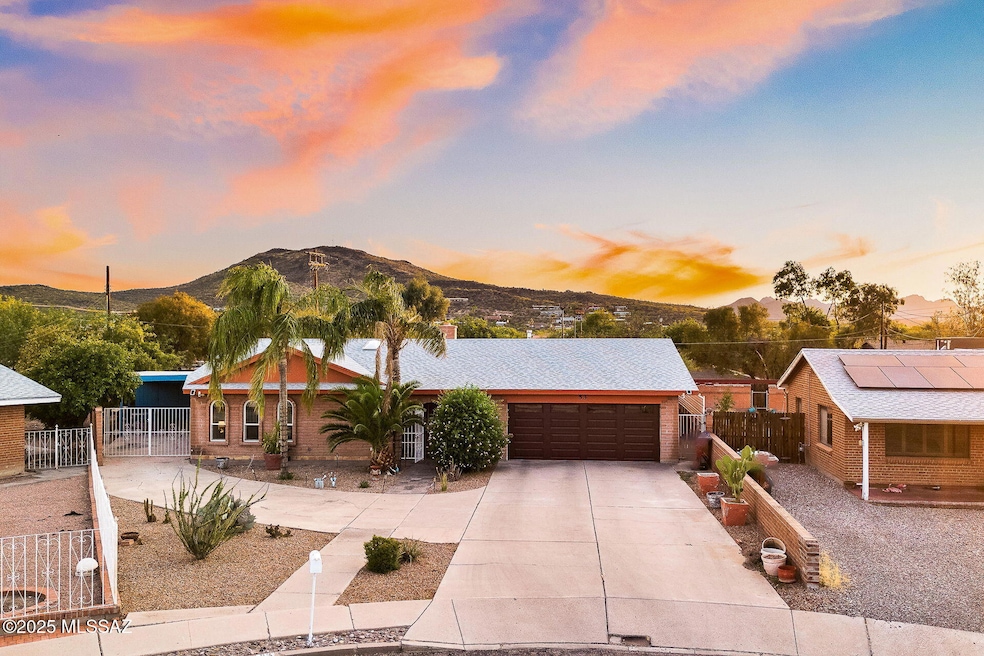53 N Davila Cir, Tucson, AZ 85745 - photo 1