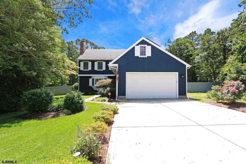 804 E Simsbury Ct, Galloway, NJ 08205 - photo 1