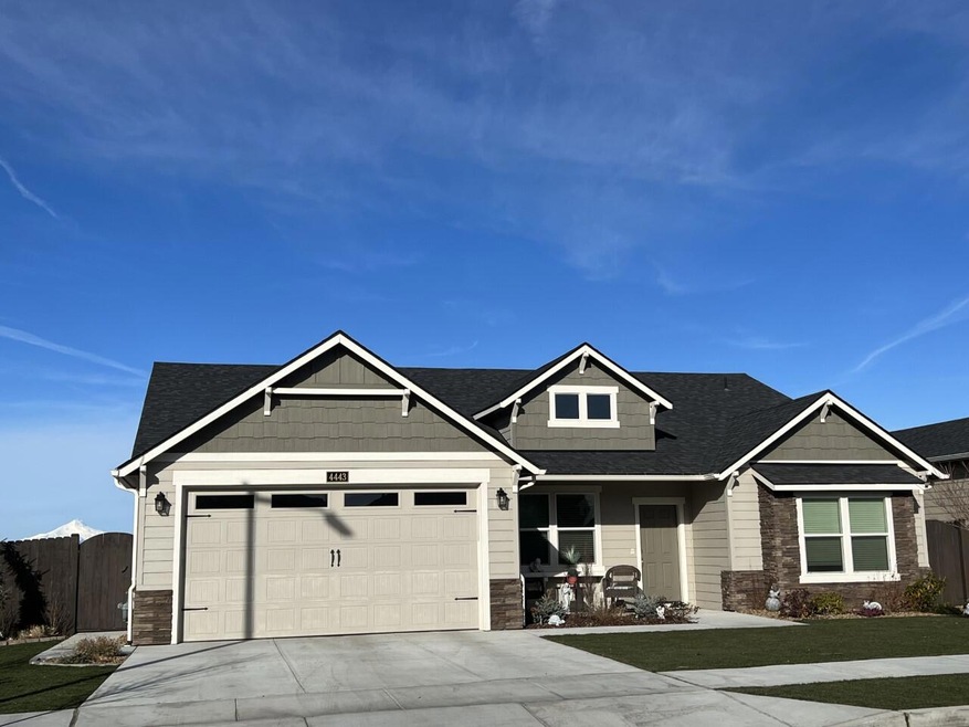 4443 SW Salmon Place, Redmond, OR 97756 - photo 1