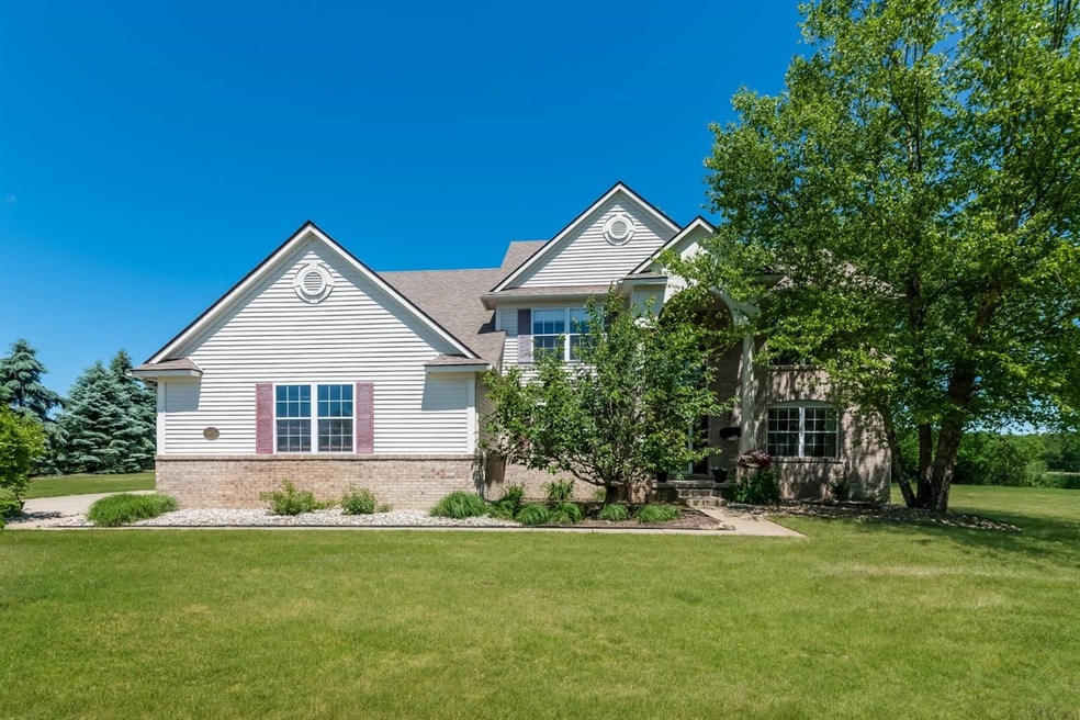 6475 Meadow Creek Dr, Dexter, MI 48130 - photo 1