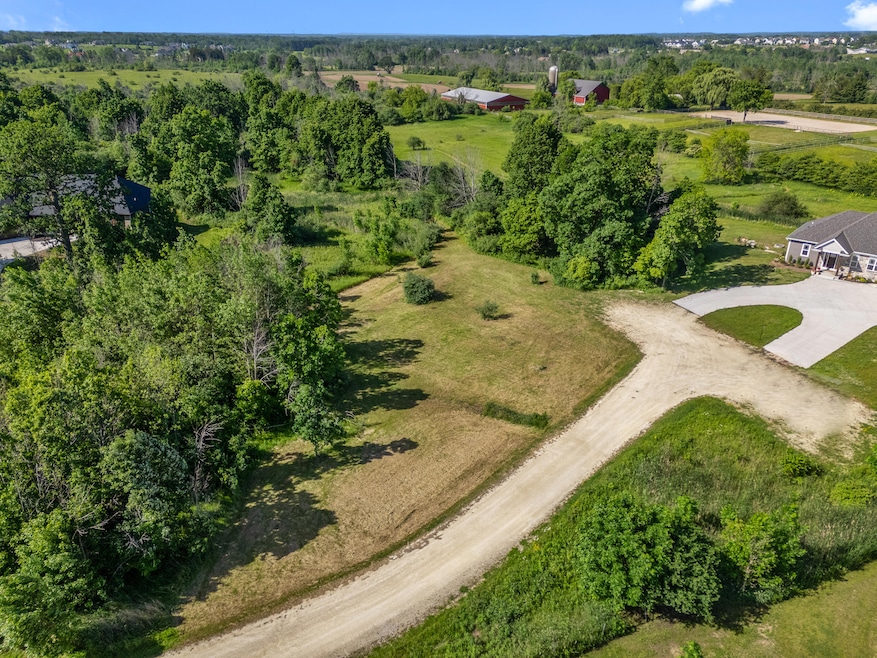 1145 County Rd C-8