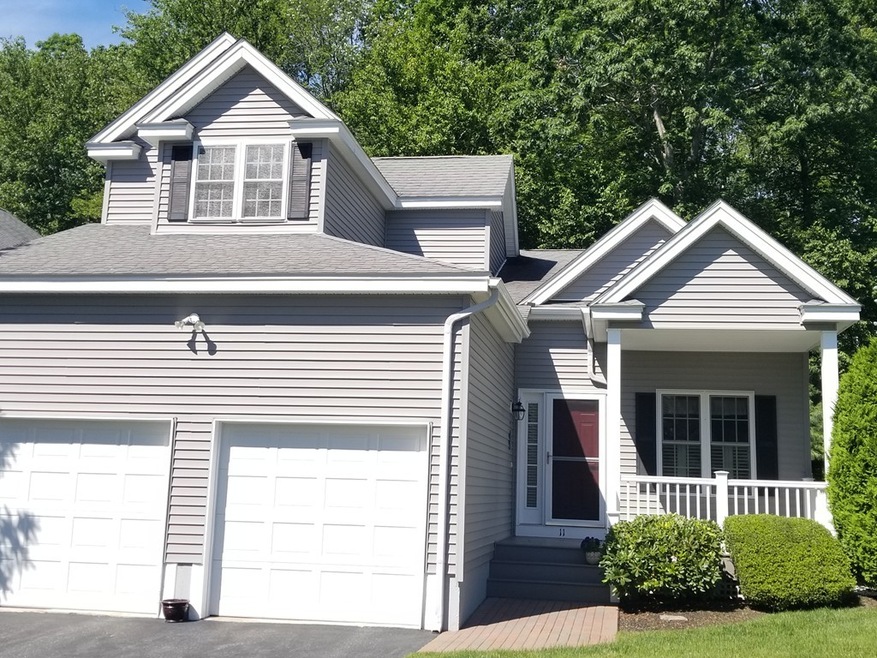 11 Queen of Roses Ln, Uxbridge, MA 01569 - photo 1