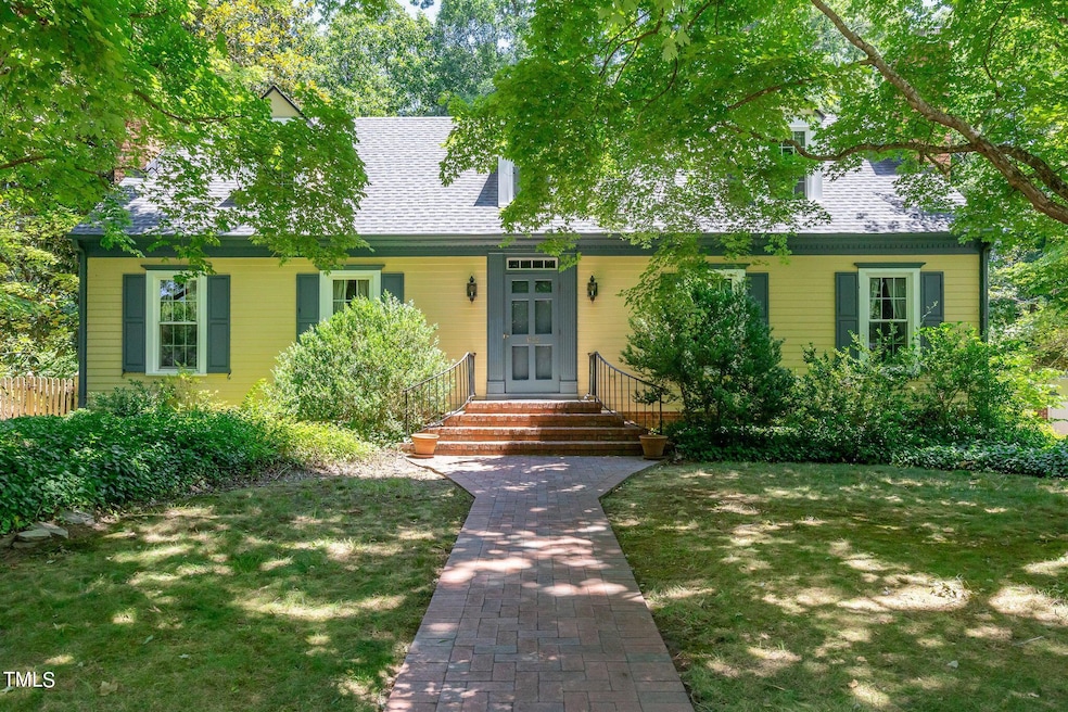3122 Truitt Dr-100