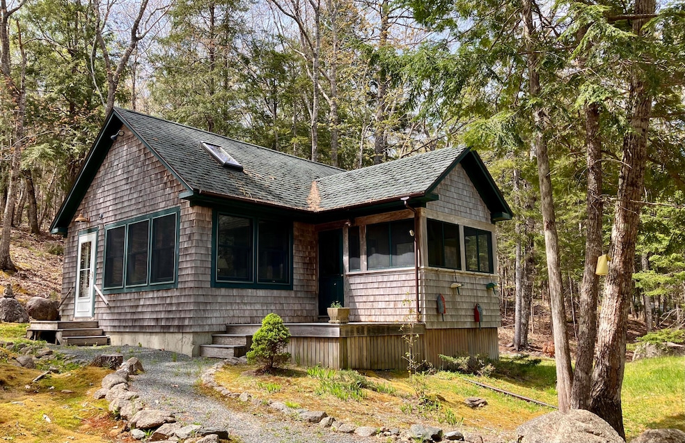 Under Contract $475,000