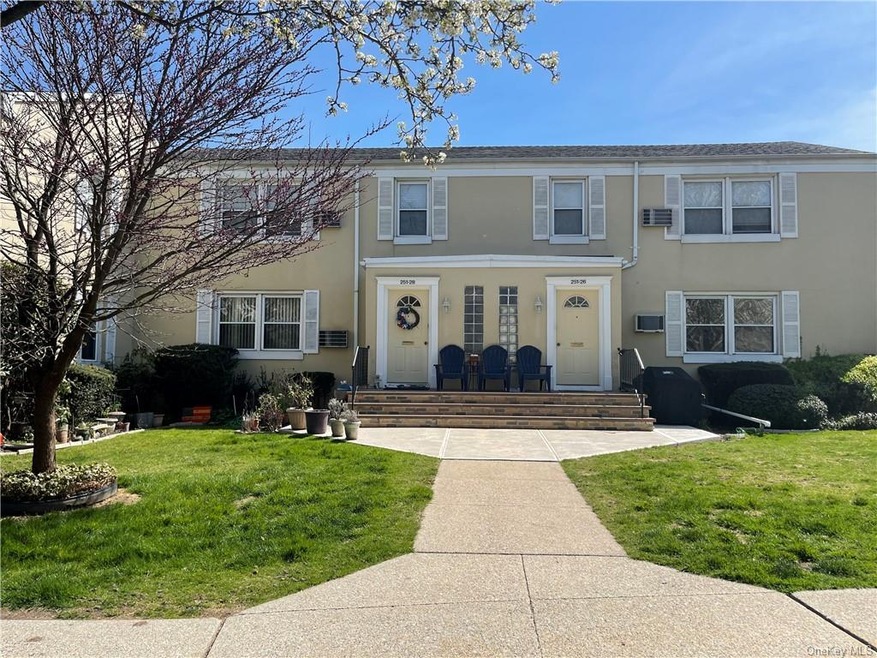 251-26 71st Rd unit 22A, Bellerose, NY 11426 - photo 1