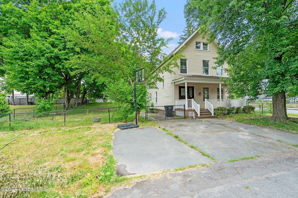 179 8th Ave, Troy, NY 12180 - photo 1